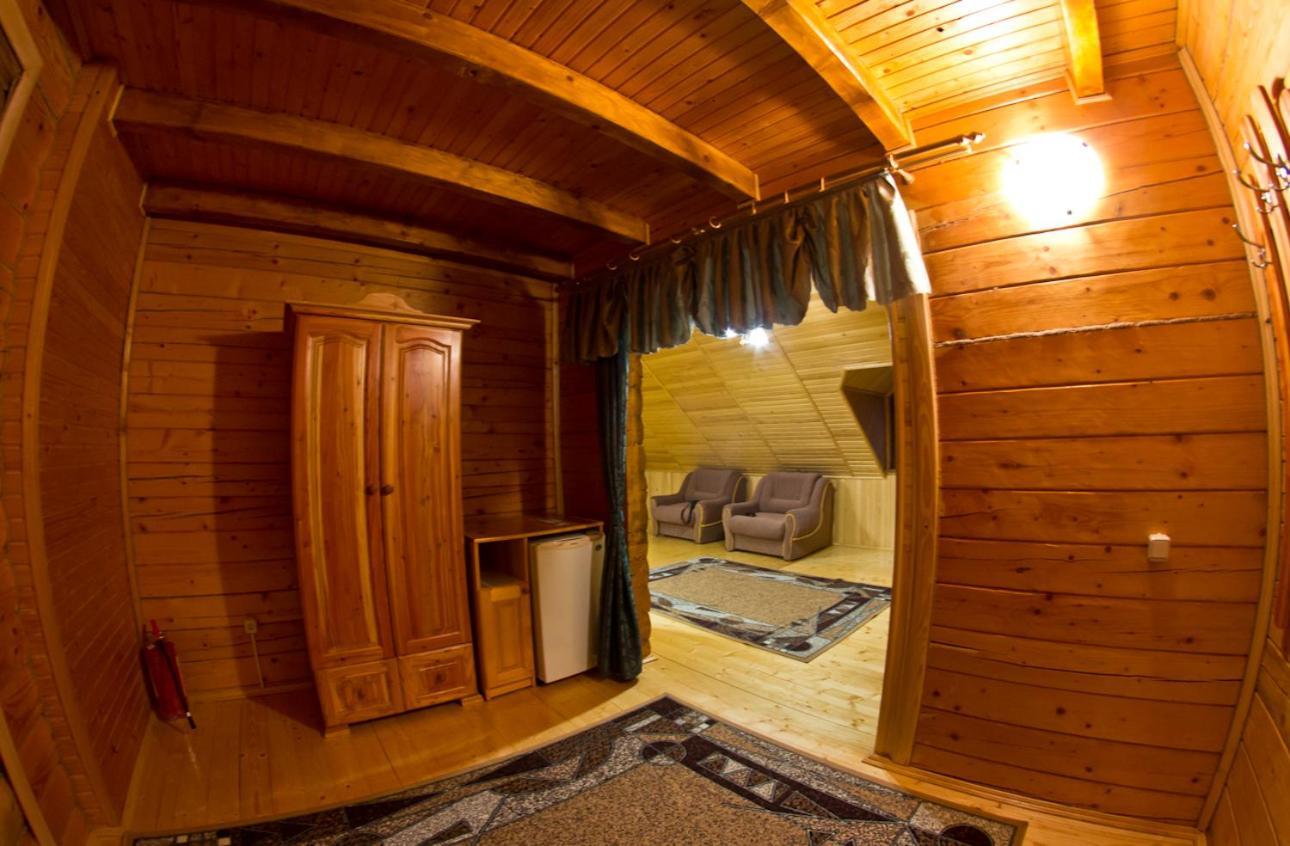 Hotel Edelweiss Carpathians Migovo Exterior foto
